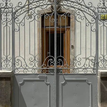 Penzion 21 Rue Thiers Beaune (Cote d'Or)