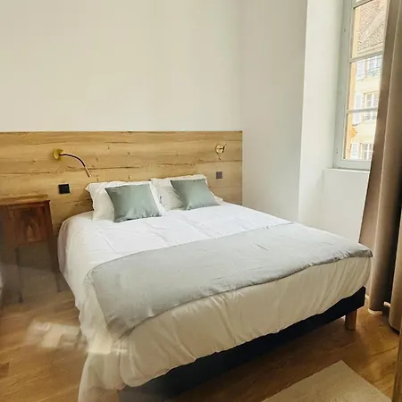 Guest house 21 Rue Thiers