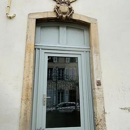 21 Rue Thiers * Beaune (Cote d'Or)