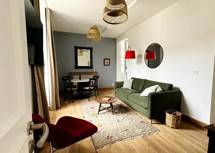 21 Rue Thiers בית הארחה *