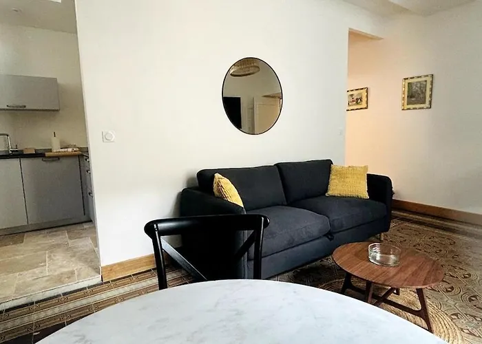 21 Rue Thiers * ביון