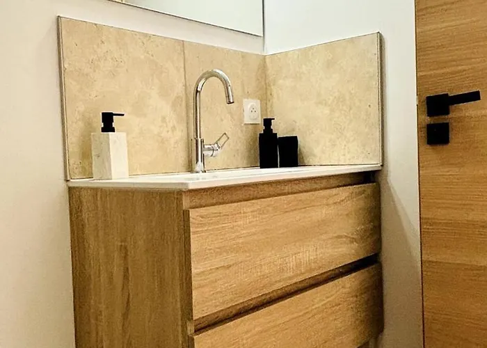 21 Rue Thiers * Beaune (Cote d'Or)